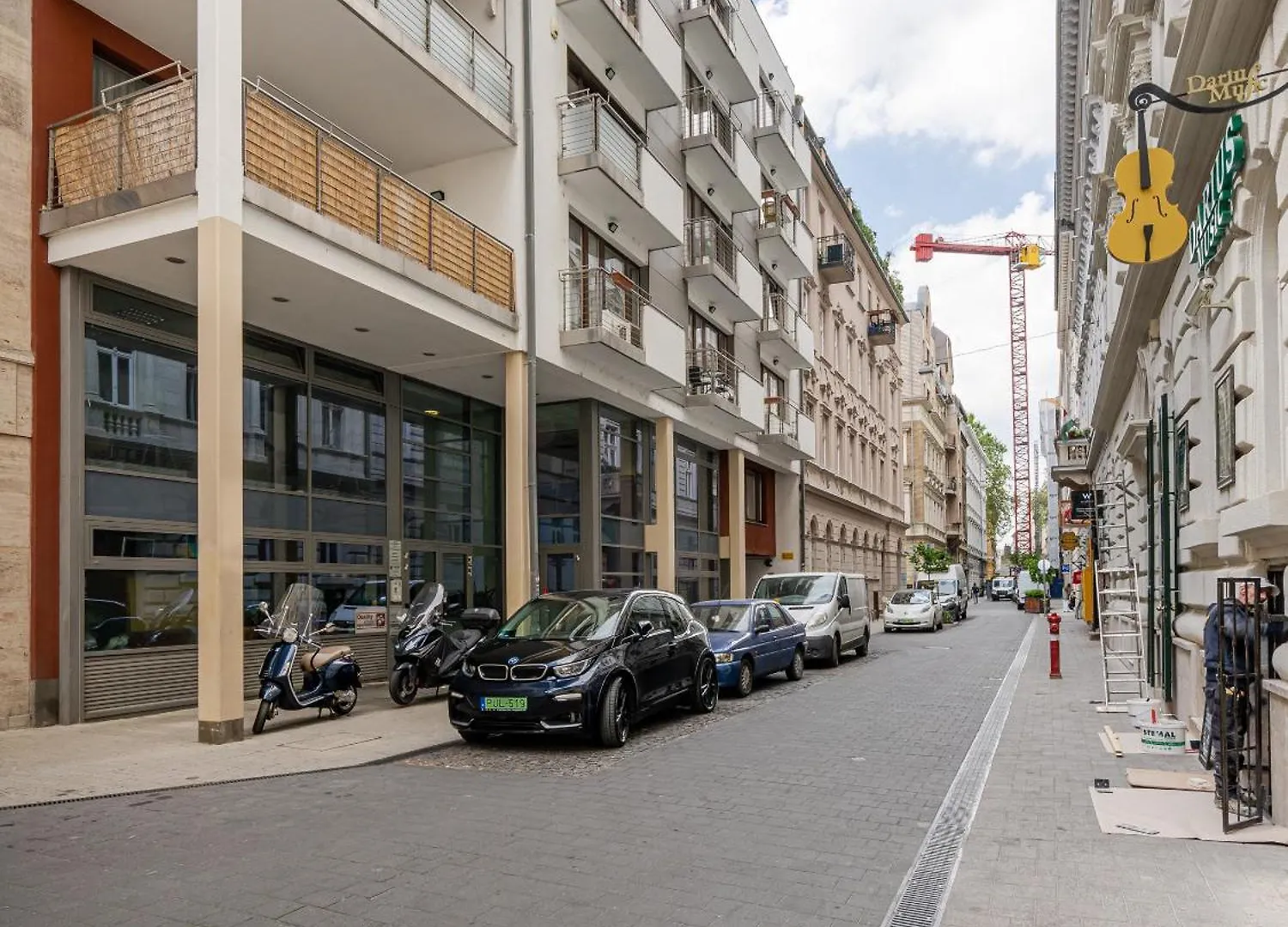 Apartamento Home Of Serenity - 2 Bdr, Free Parking And Terrace Budapeste